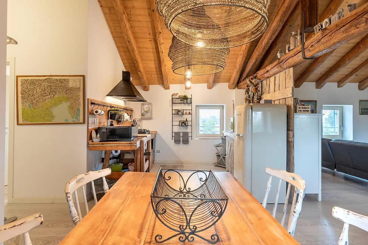 Dori'S Home , Romantico Loft 脉泽 意大利